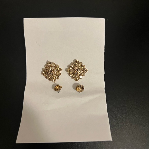 Earring Bundle - Picture 11 of 11